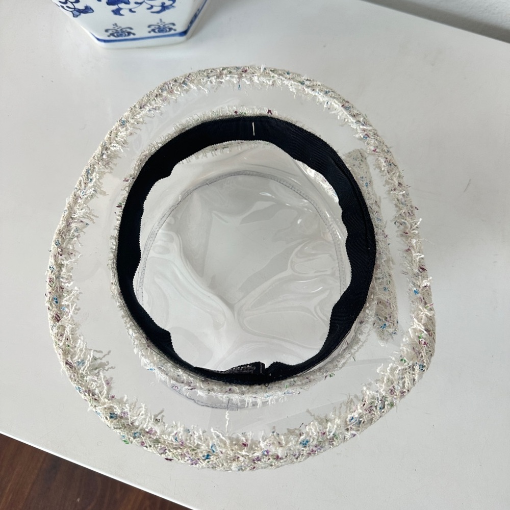 Chanel transparent RARE tweed hat - Picture 3 of 8